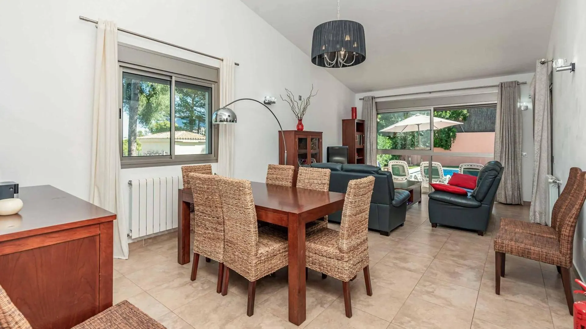 Villa Marioma Cala de Sant Vicenc 0*,  西班牙